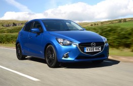 Mazda2 Black Edition+, front action 2